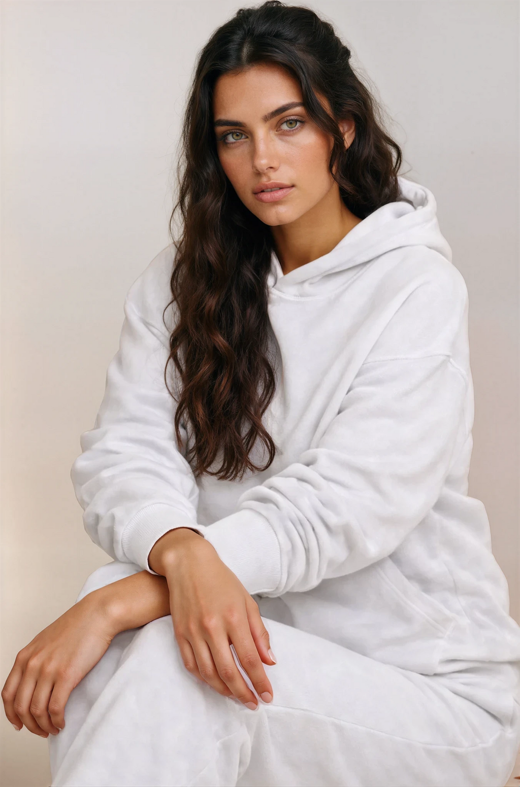 Cozy Oversized White Hoodie Set - Unisex Premium Hoodie & Jogger Lounge Outfit for Everyday Wear - Simple Elegant Design for Men & Women
